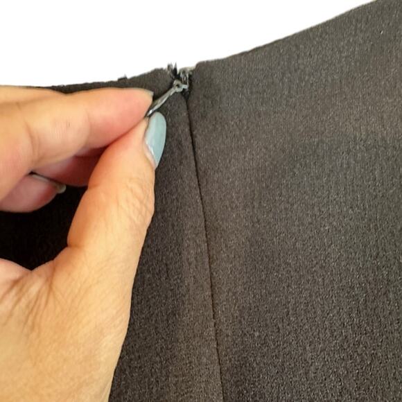 Olivaceous Black Asymmetrical Ruffle Zipper Back Mini Skirt Women Sz S - Picture 6 of 8